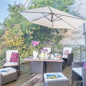 Varenne Open Terrace And Private Parking Apartment