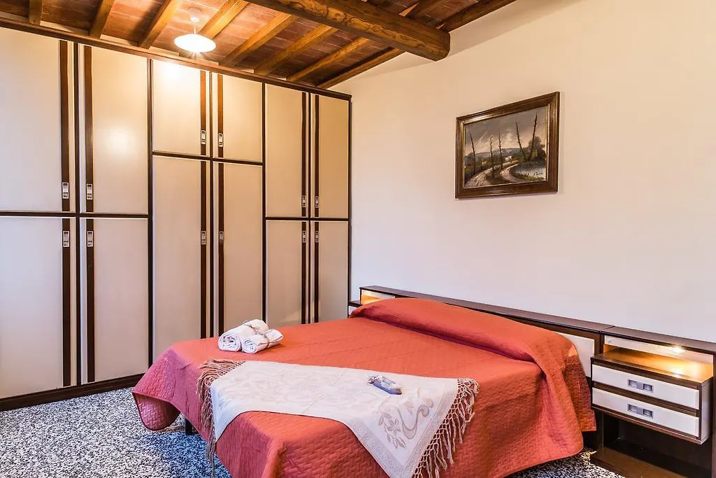 Villa Zibaldone, Vivi Il Giardino In Citta! Lucca 0*,  İtalya